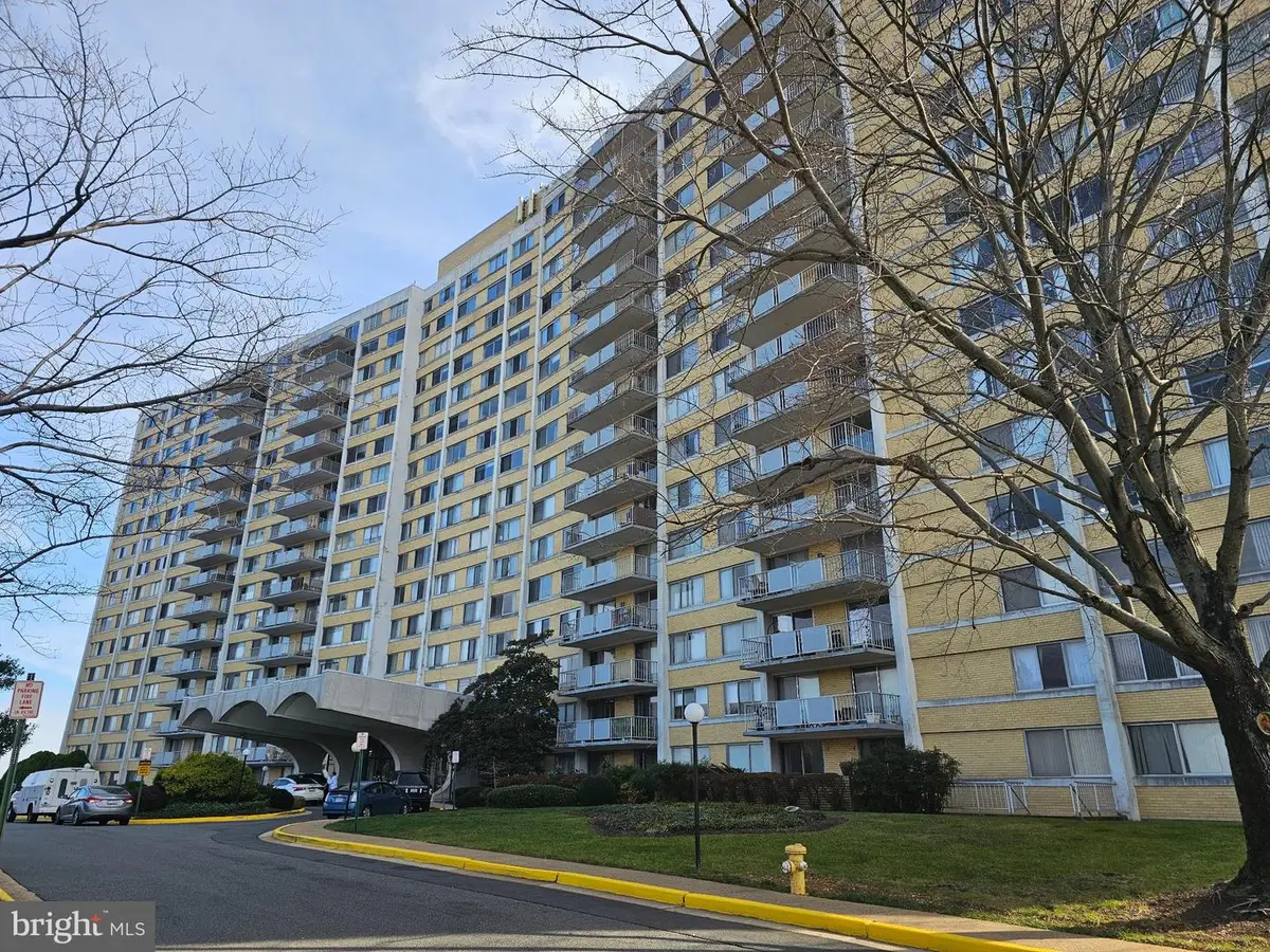 301 N Beauregard St N #1210, Alexandria, VA 22312 - Image #1