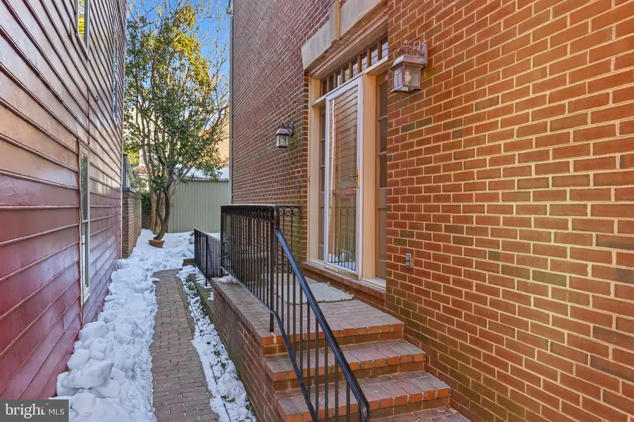 428 S Fairfax St, Alexandria, VA 22314 - #3