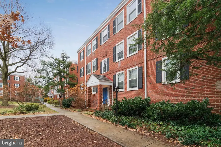 2966 S Columbus St #b2, Arlington, VA 22206 - Image #2