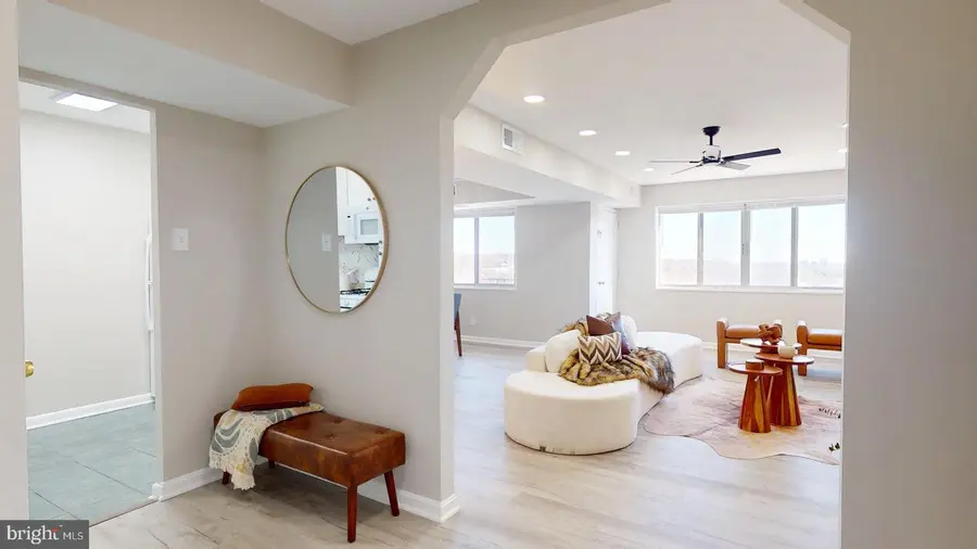 5340 Holmes Run Pkwy #1215, Alexandria, VA 22304 - Image #2