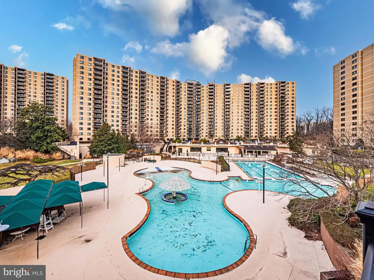 205 Yoakum Pkwy #305, Alexandria, VA 22304 - Image #1