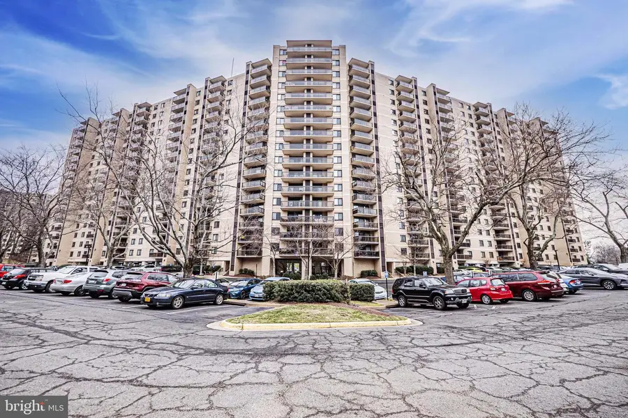 205 Yoakum Pkwy #305, Alexandria, VA 22304 - Image #3