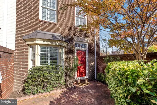 564 N Saint Asaph St N, ALEXANDRIA, VA 22314