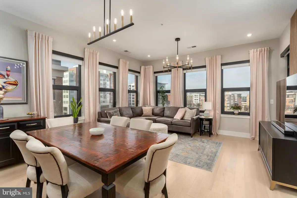 737 Swann Ave #502, Alexandria, VA 22301 - Image #1