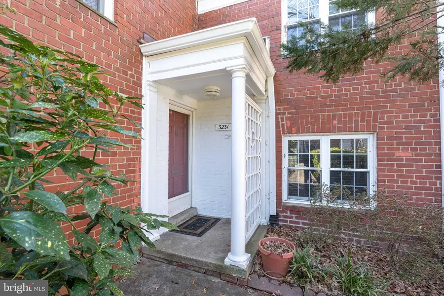 3231 Martha Custis Dr #849-3231, Alexandria, VA 22302 - Image #2