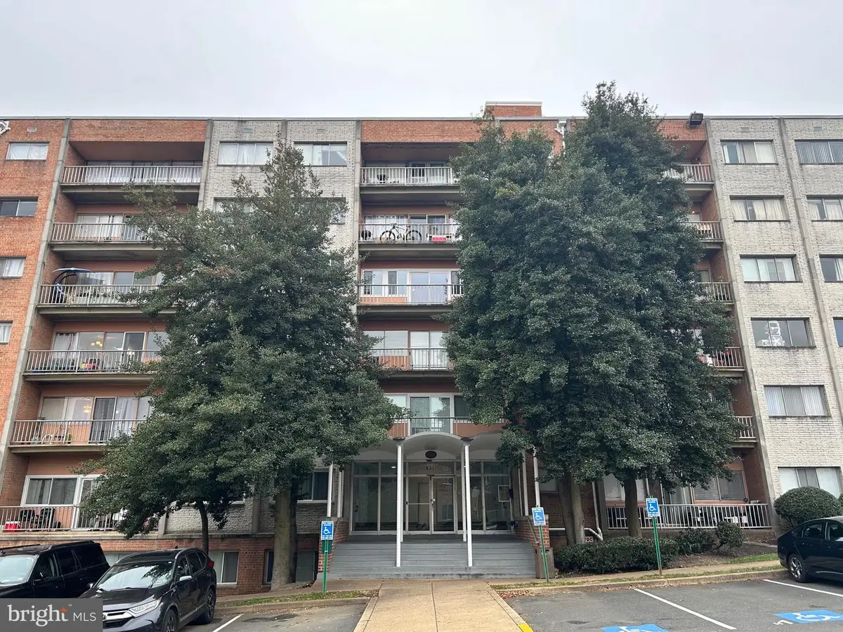 431 N Armistead St #307, Alexandria, VA 22312 - Image #1