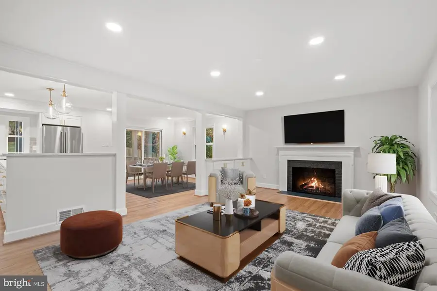 624 Pulman Pl, Alexandria, VA 22305 - Image #2