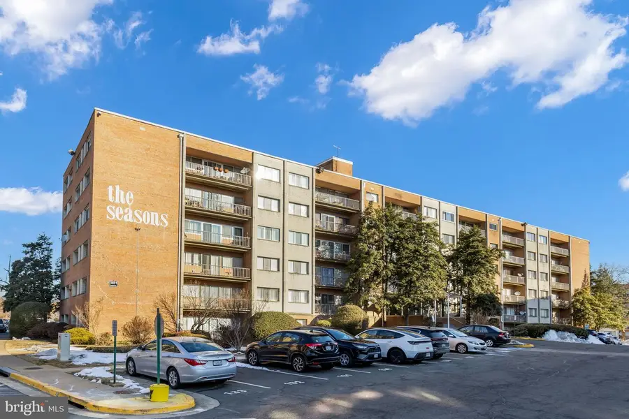 5851 Quantrell Ave #209, Alexandria, VA 22312 - #2