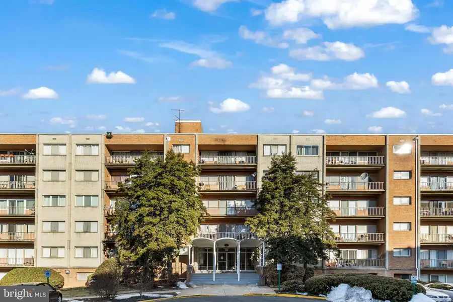 5851 Quantrell Ave #209, Alexandria, VA 22312 - #3