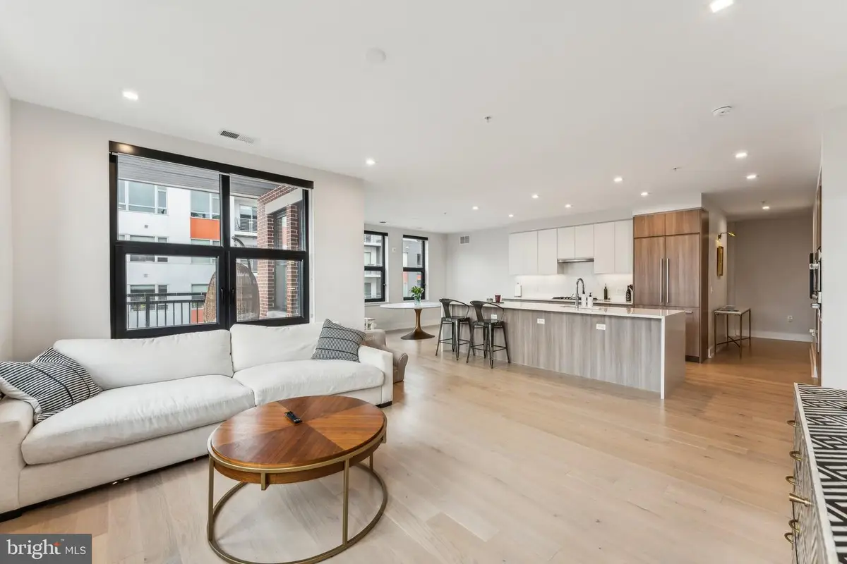 701 Swann Ave #402, Alexandria, VA 22301 - Image #1