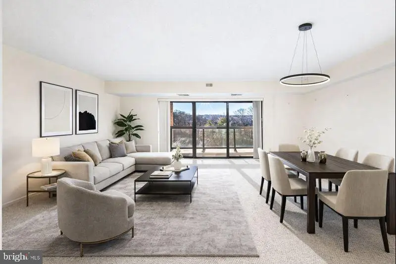 307 Yoakum Pkwy #802, Alexandria, VA 22304 - Image #2