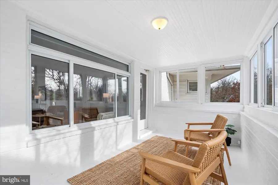 2917 Argyle Dr, Alexandria, VA 22305 - Image #3