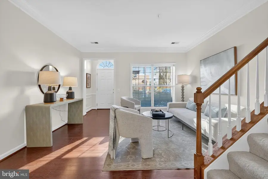 1716 Kingsgate Ct, Alexandria, VA 22302 - Image #3