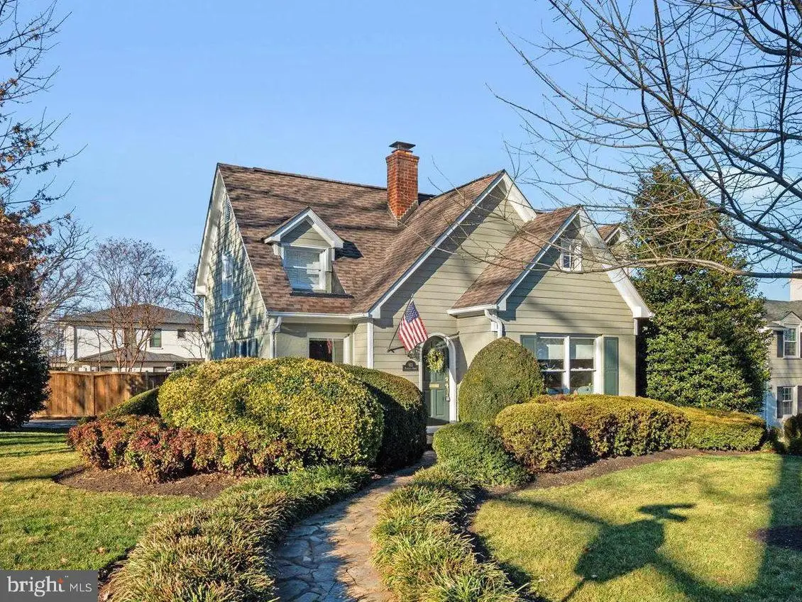 813 Beverley Dr, Alexandria, VA 22302 - Image #1