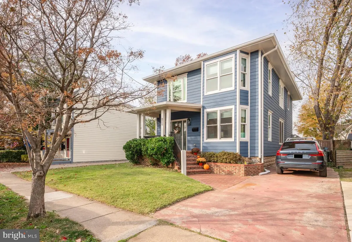 106 E Oxford Ave E, Alexandria, VA 22301 - #1