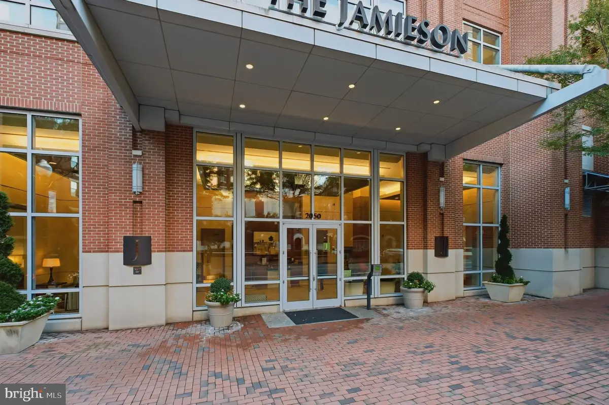 2050 Jamieson Ave #1005, Alexandria, VA 22314 - Image #1