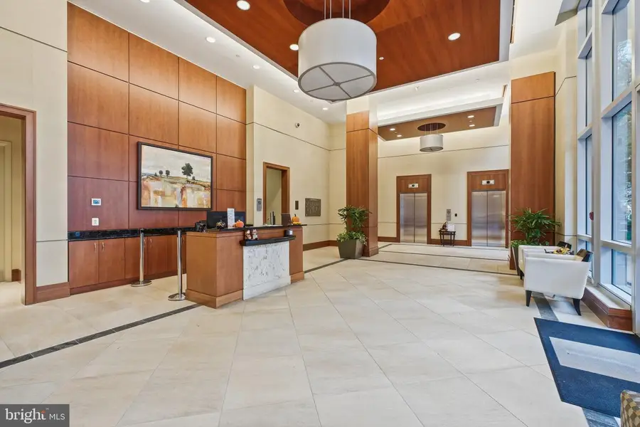 2050 Jamieson Ave #1005, Alexandria, VA 22314 - Image #3