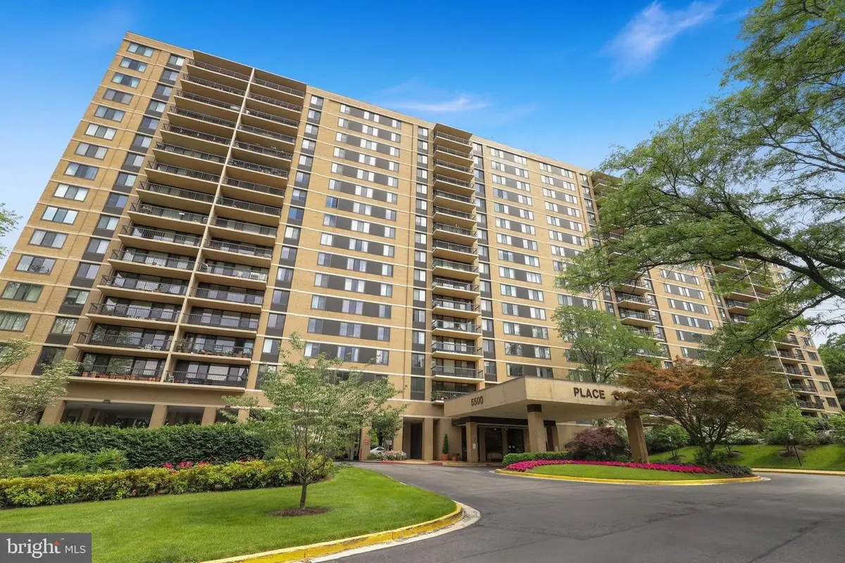 5500 Holmes Run Pkwy #703, Alexandria, VA 22304 - Image #1