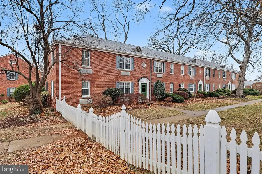 2 Auburn Ct #b, Alexandria, VA 22305 - Image #3