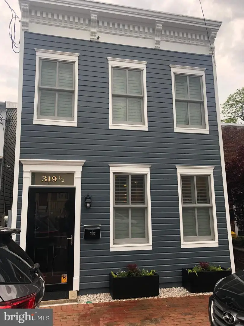 319 1/2 N Fayette St, Alexandria, VA 22314 - Image #1