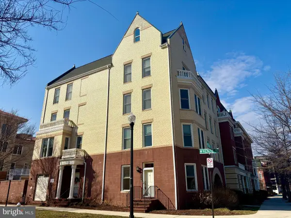 738 Mckenzie Ave, ALEXANDRIA, VA 22301