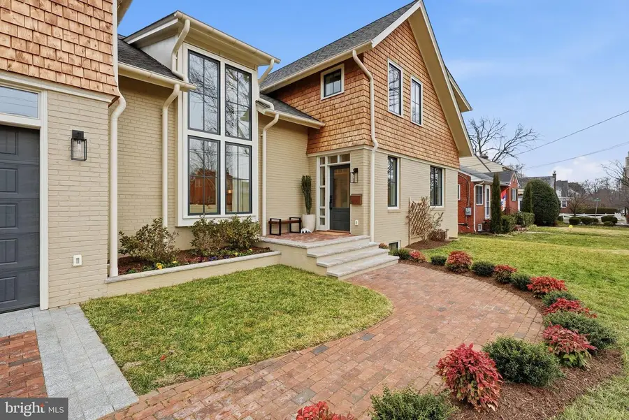 605 Hilltop Ter, Alexandria, VA 22301 - #3