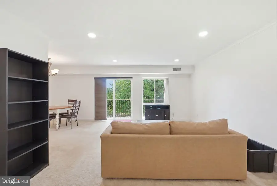 6141 Edsall Rd #e, Alexandria, VA 22304 - #3