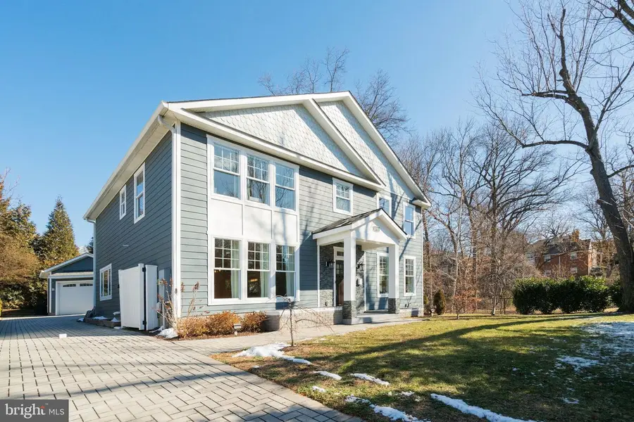 3731 Duke St, Alexandria, VA 22304 - #3