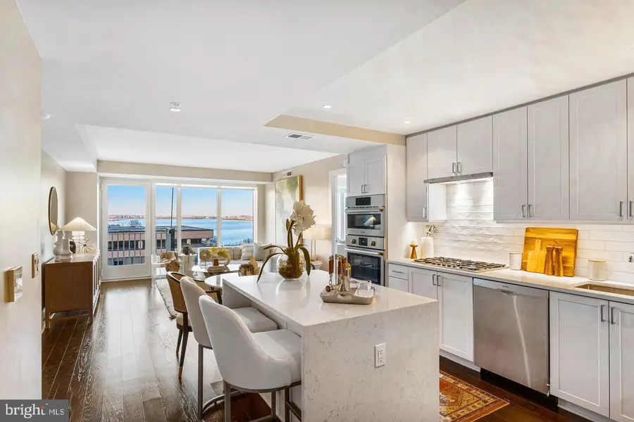 925 N Fairfax St #1004, Alexandria, VA 22314 - #2