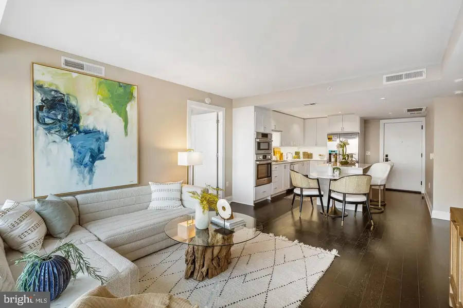 925 N Fairfax St #1004, Alexandria, VA 22314 - #3