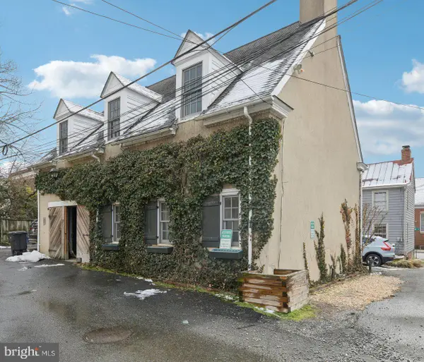 10 Irving Ct, ALEXANDRIA, VA 22314