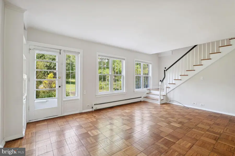 1705 Preston Rd, Alexandria, VA 22302 - #3