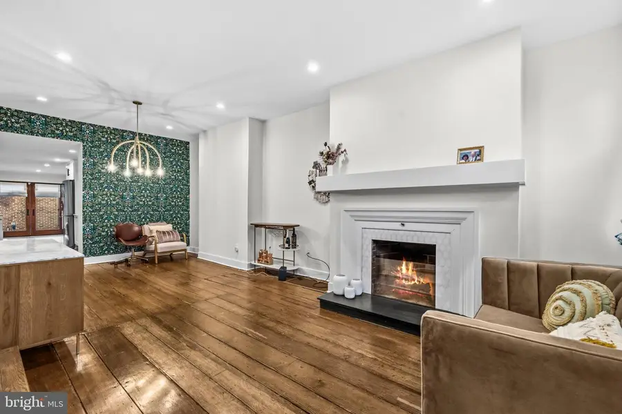 1011 Duke St, Alexandria, VA 22314 - #3