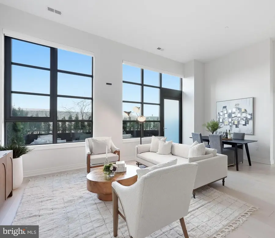 1201 N Royal St #105, Alexandria, VA 22314 - #2