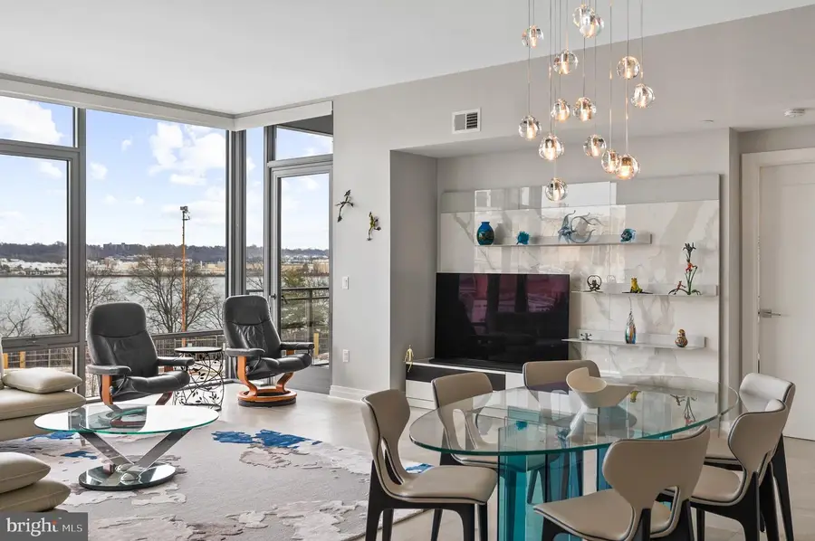 1201 N Royal St #405, Alexandria, VA 22314 - #3