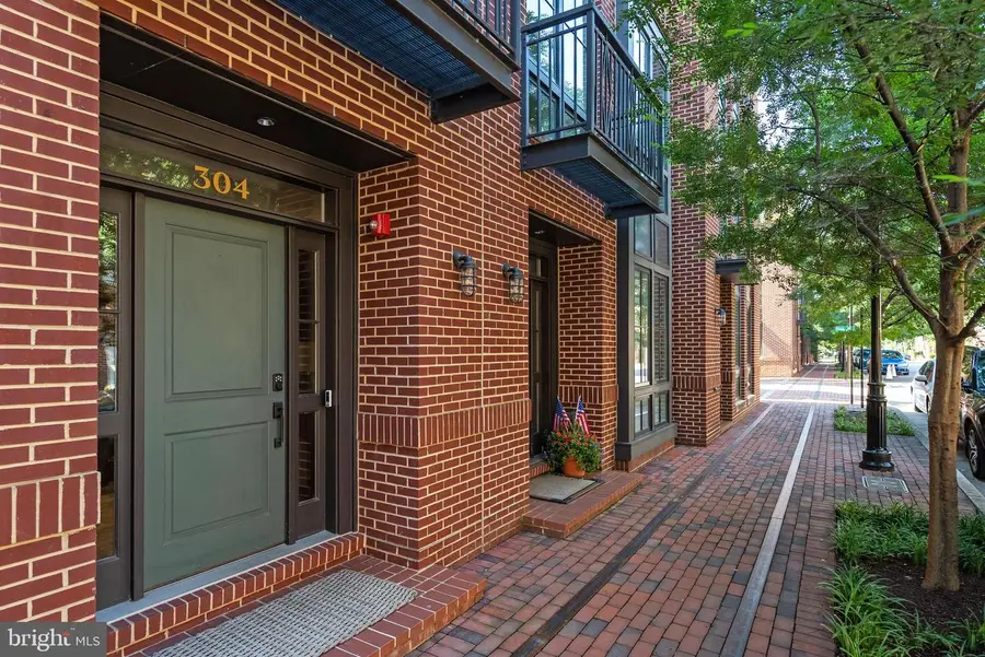 304 S Union St, Alexandria, VA 22314 - #3