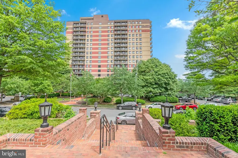 801 N Pitt St #411, Alexandria, VA 22314 - #3