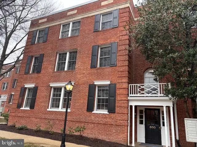 600 Bashford Ln #2332, Alexandria, VA 22314 - #2