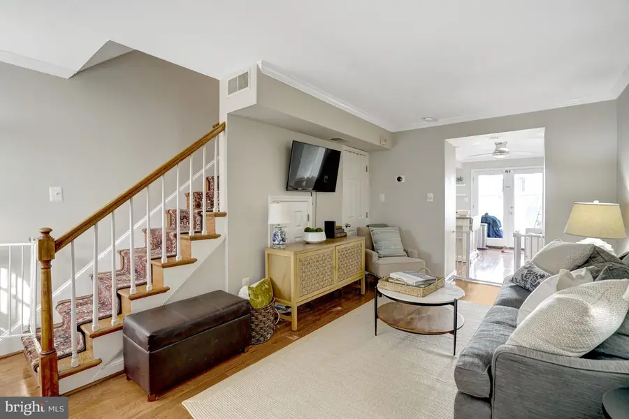 1321 Queen St, Alexandria, VA 22314 - #3