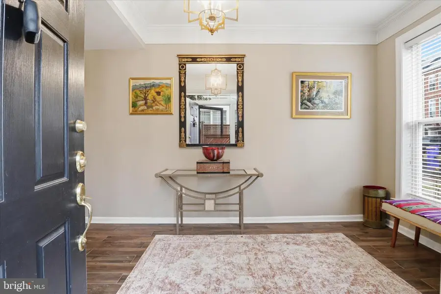 234 Murtha St, Alexandria, VA 22304 - #3