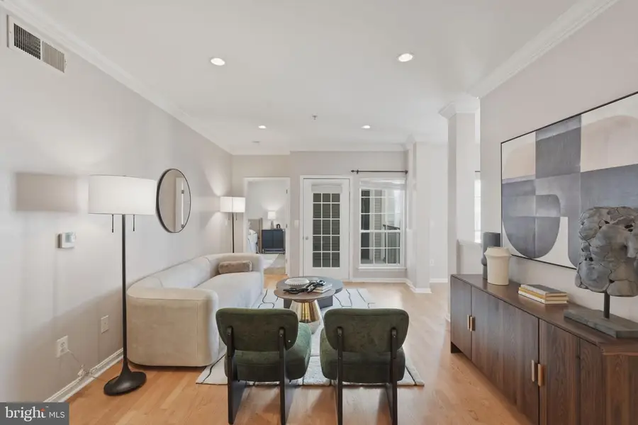 4850 Eisenhower Ave #316, Alexandria, VA 22304 - #3