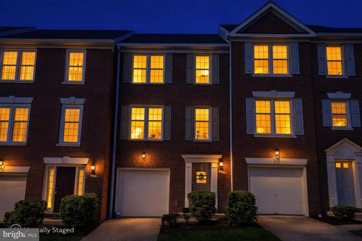 329 S Pickett St, Alexandria, VA 22304 - #1