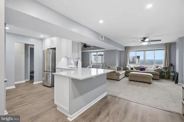 5340 Holmes Run Pkwy #1017, ALEXANDRIA, VA 22304