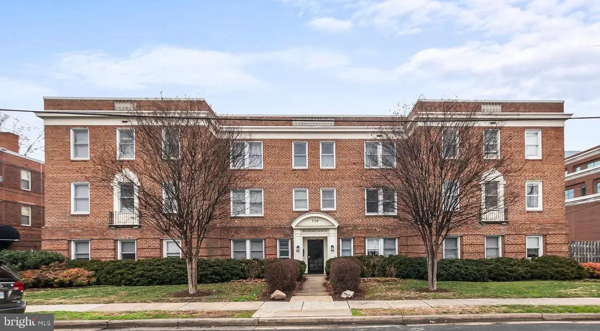 719 S Saint Asaph St #201, Alexandria, VA 22314 - #1