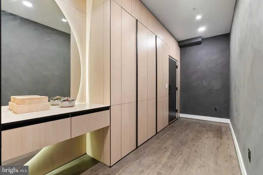 625 Slaters Ln #402, Alexandria, VA 22314 - #2