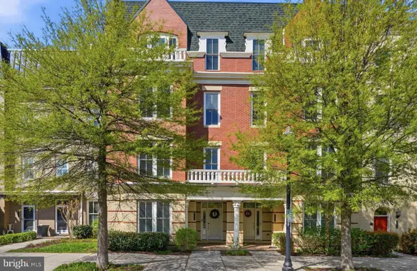 2206 Potomac Ave #102, ALEXANDRIA, VA 22301