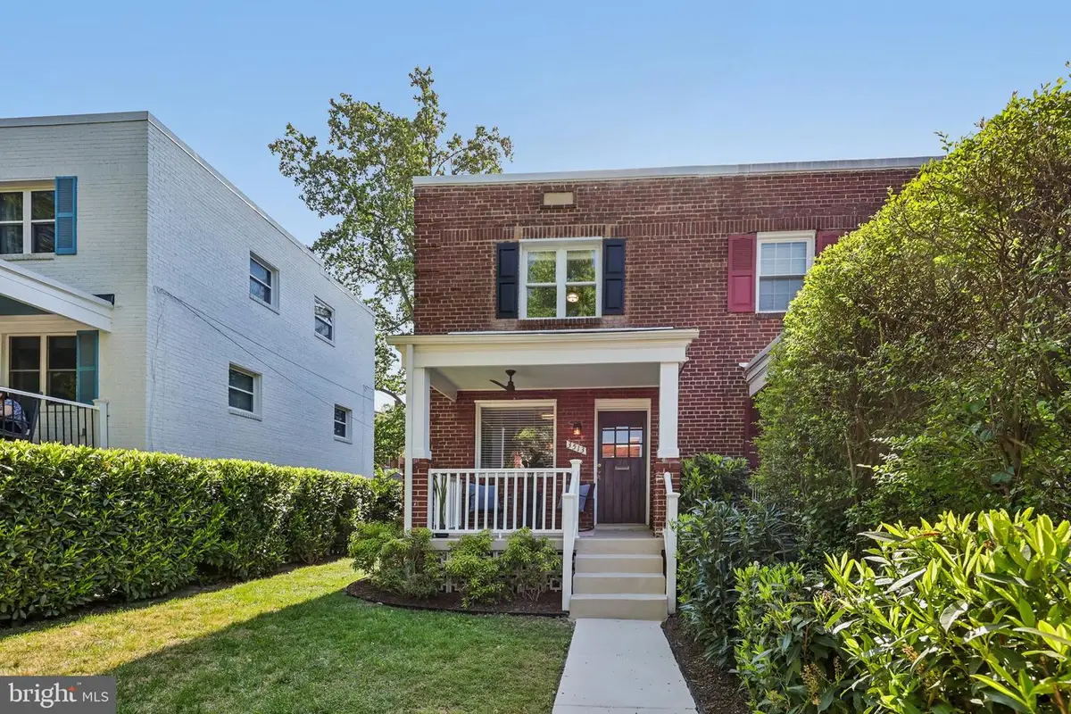 3513 Wilson Ave, Alexandria, VA 22305 - #1