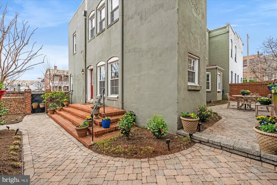 539 S Columbus St, Alexandria, VA 22314 - #2