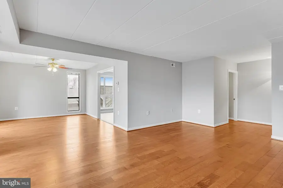 5101 Maris Ave #301, Alexandria, VA 22304 - #3