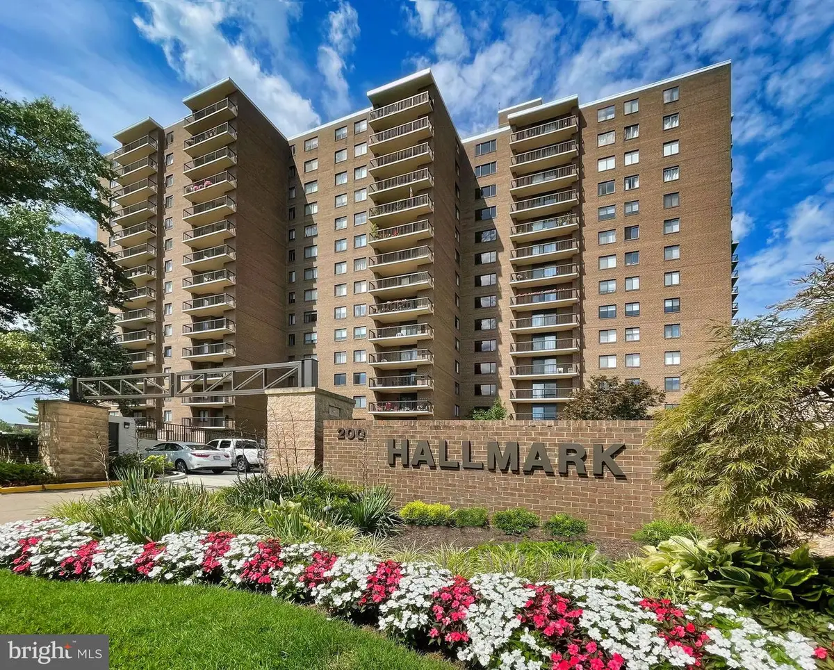 200 N Pickett St #512, Alexandria, VA 22304 - #1